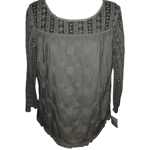 NWT Nordstrom Hinge Grey Flint Embroidery Top - Picture 1 of 3